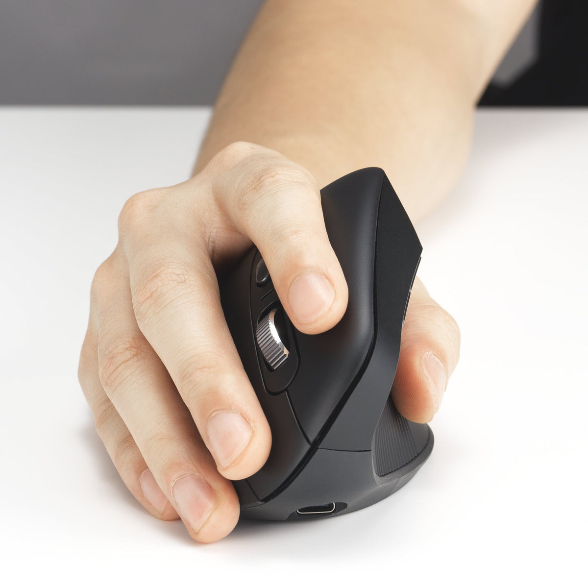 Kensington Pro Fit Ergo MY630 EQ Maus (Rechargeable)