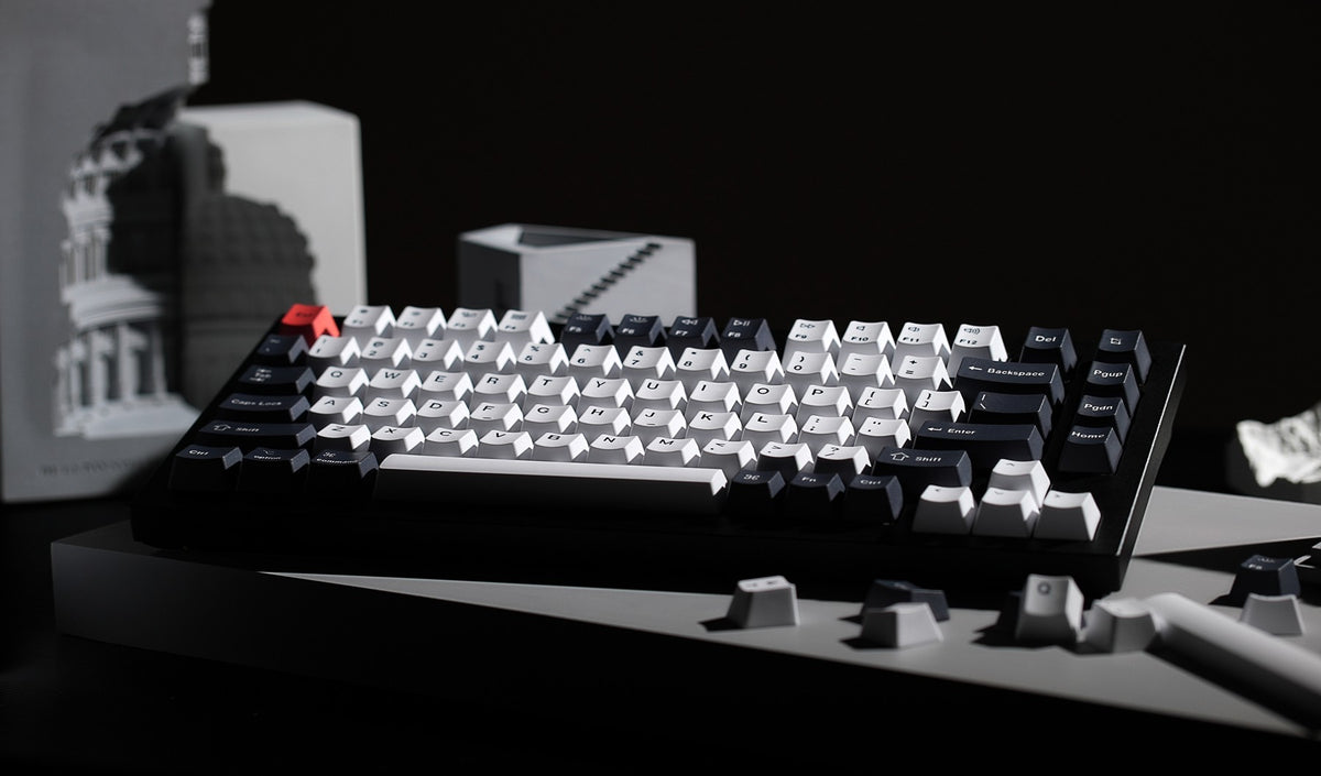 Q1 QMK Hot-Swap RGB Cadre en aluminium