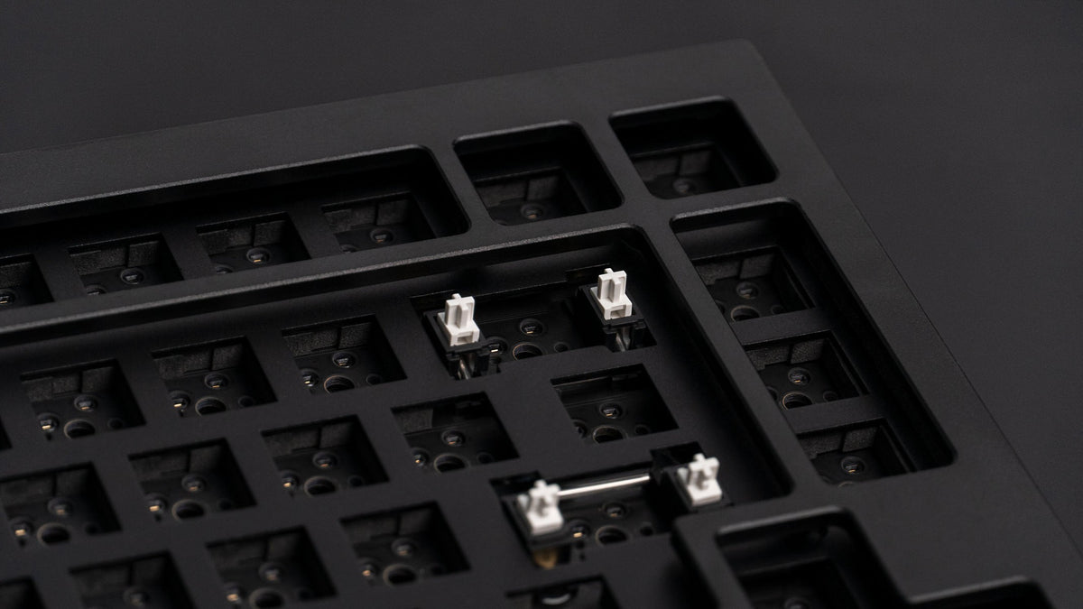 Q1 QMK ISO Barebone