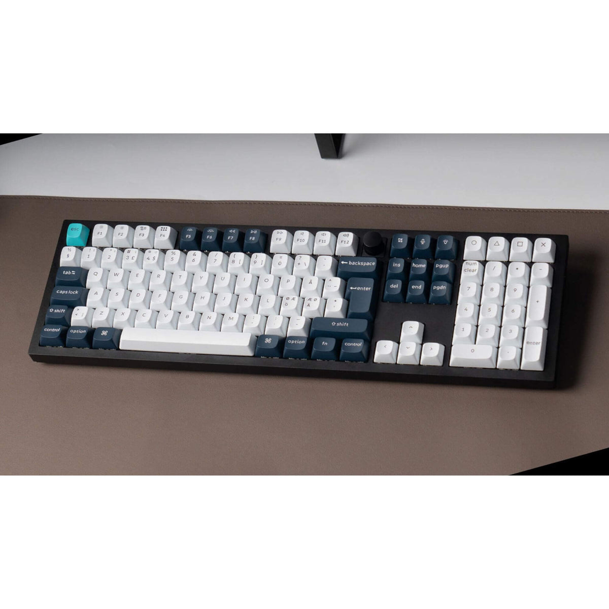 Q6 Max