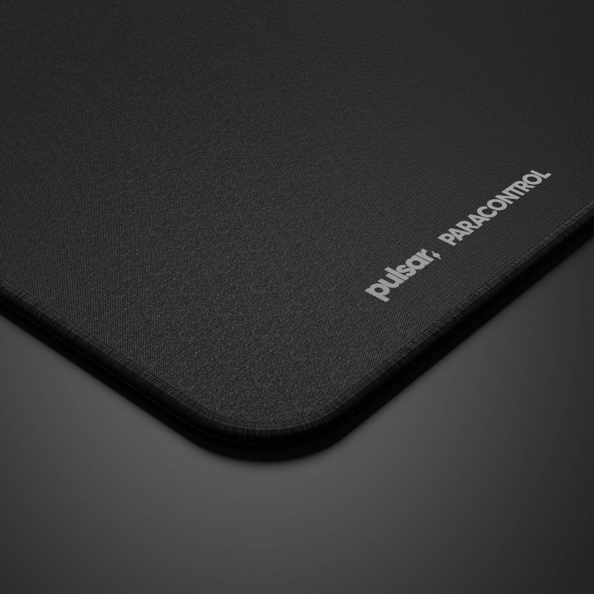 Paracontrol V2 Mouse Pad L
