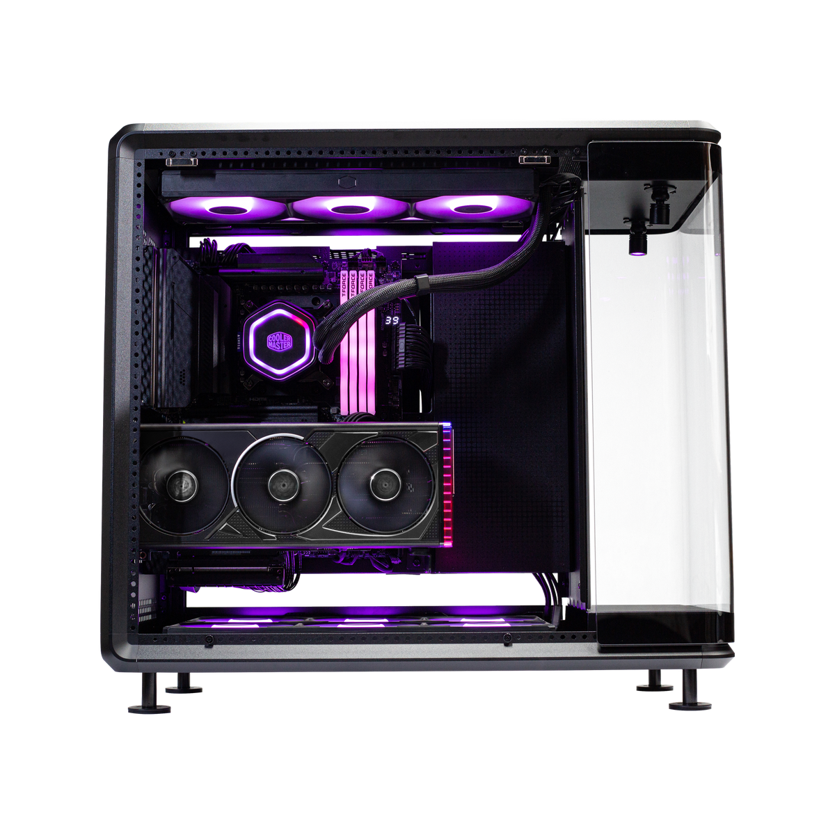 Photo d'exemple Cooler Master MasterFrame 360 Panorama – panneau latéral retiré