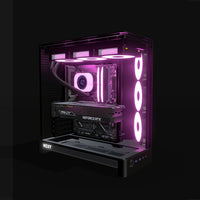 Showcase Gaming-PC Midrange – 3D-Rendering schräg von vorne, RGB Magenta