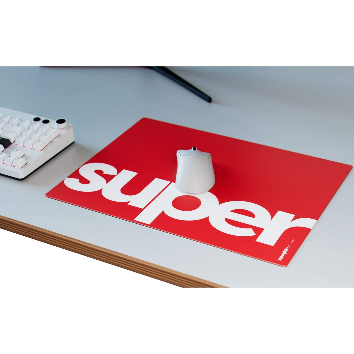 Superglide Glass Mouse v2 Pad L