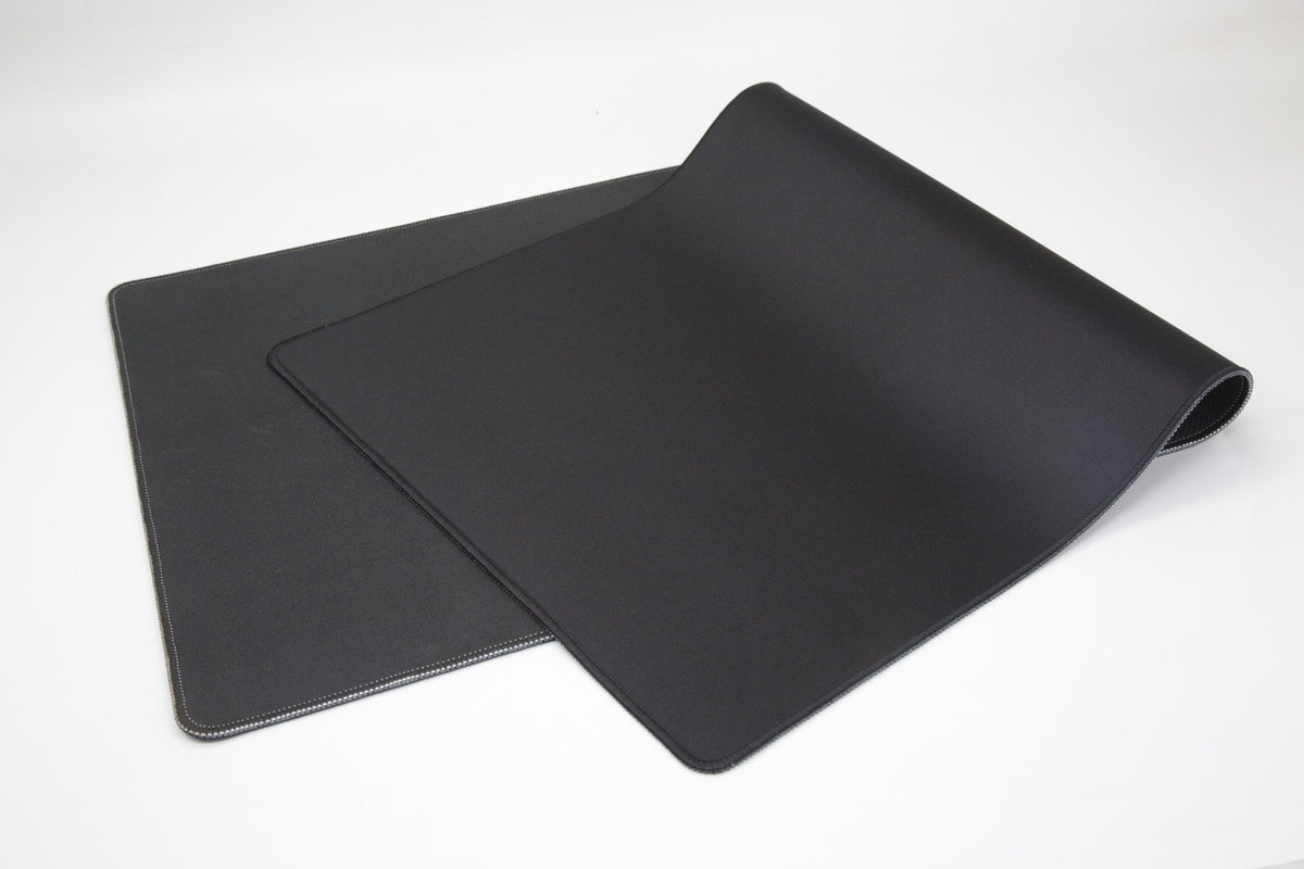 Black Mouse Pad XL