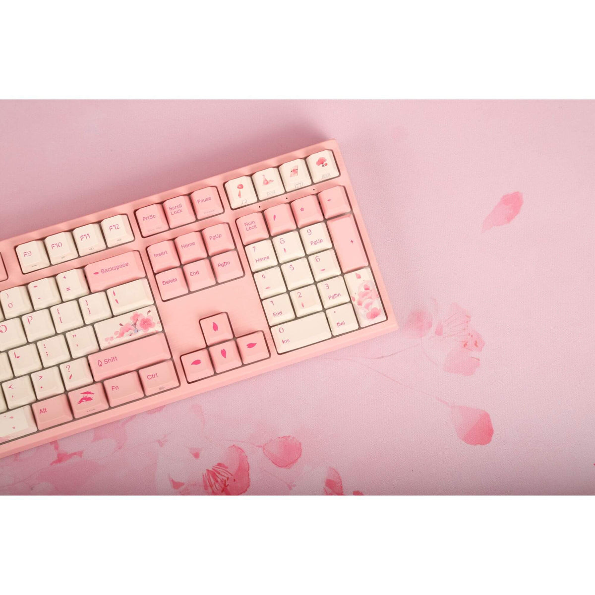 Sakura R2 Mouse Pad XXL